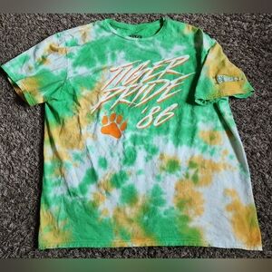 Stranger Things Tie Dye Multicolor Tiger Pride Cotton Shirt 2X